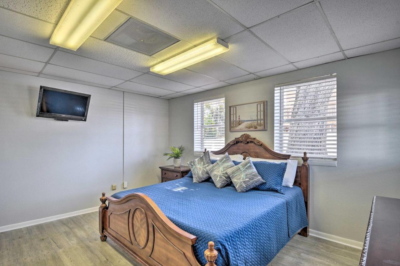 Holiday home Serene Daytona House With Private Yard! Daytona Beach